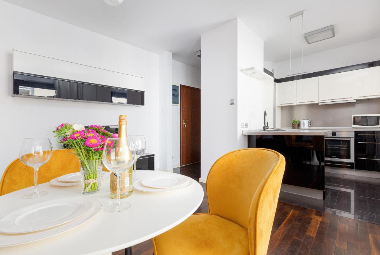 Residence On Wspolna Str. Apartment Warsaw By Renters 외부 사진
