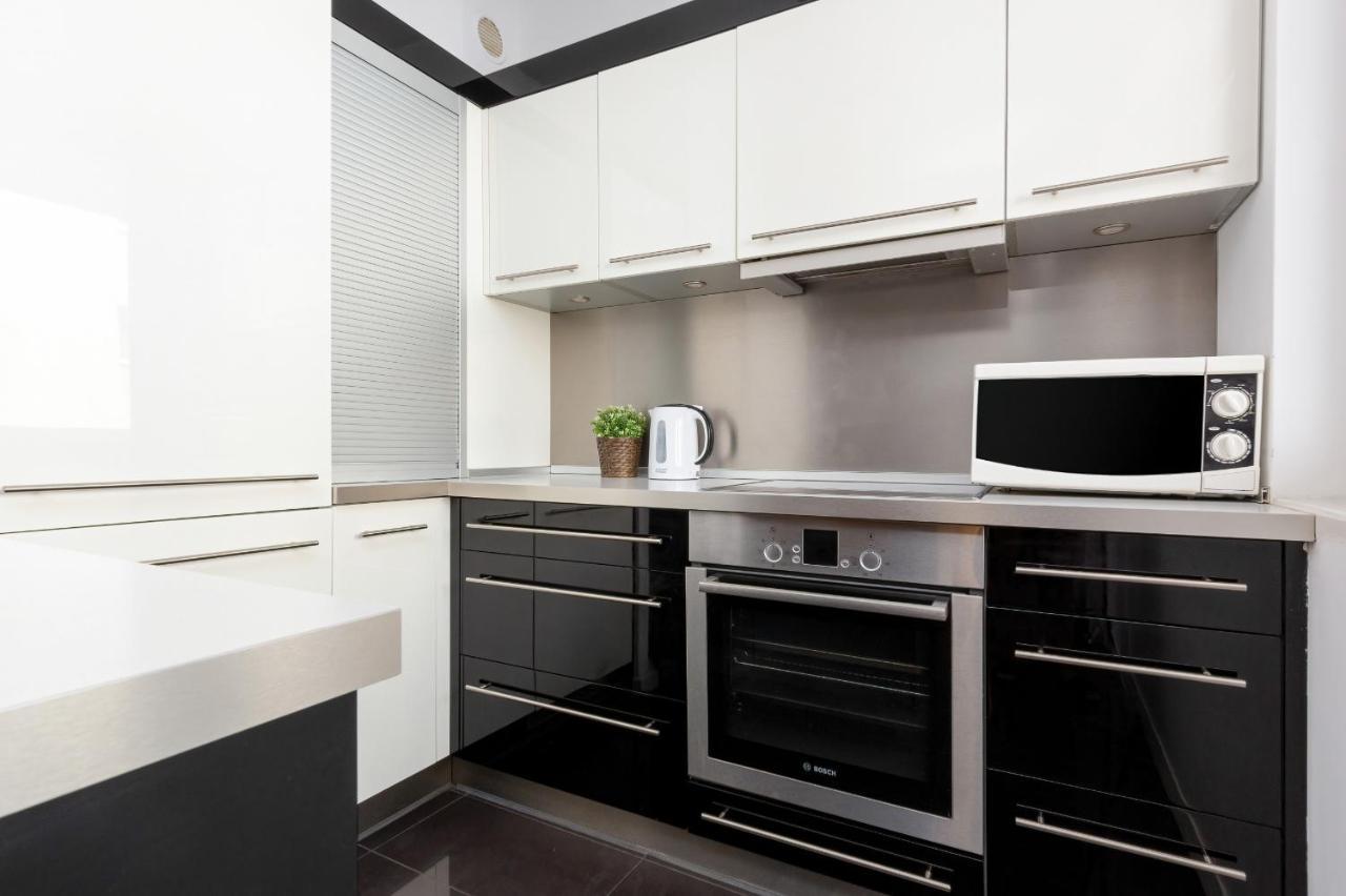 Residence On Wspolna Str. Apartment Warsaw By Renters 외부 사진